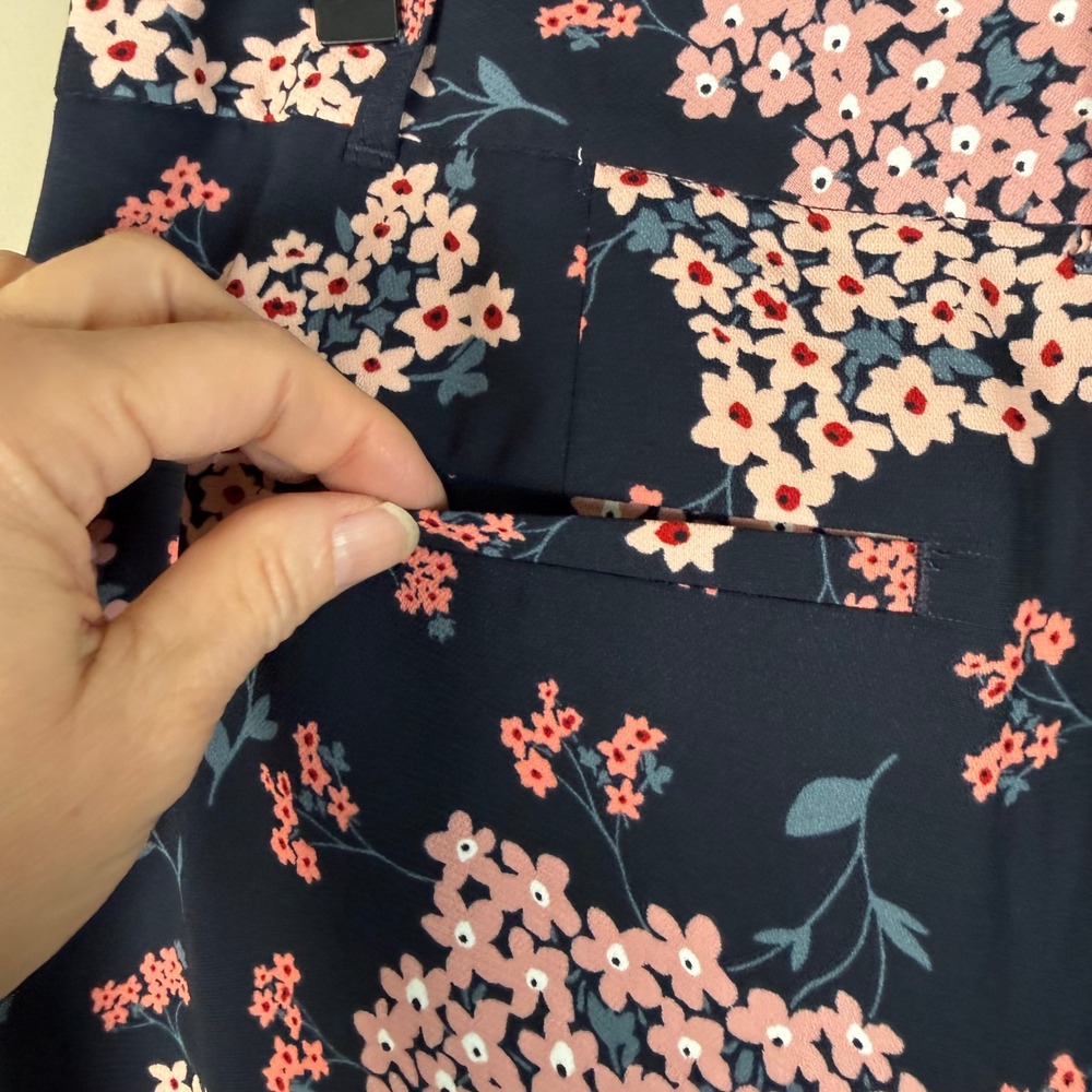 Loft NWT Floral Wide Leg Capri Pants Culottes Size 6P Office Career - Picture 7 of 9